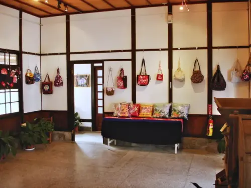 00015 南庄郵局內部.webp