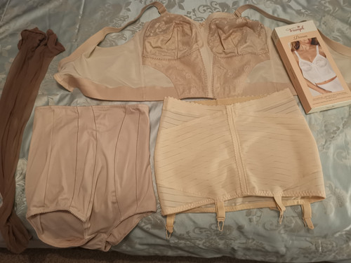 509119921triuph68f0 o.jpg