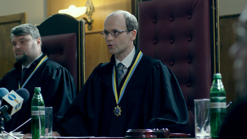 Servant.of.the.People.S02E04.1080p.NF.WEB DL.AAC2.0.x264 playWEB.mkv snapshot 16.04.742.png