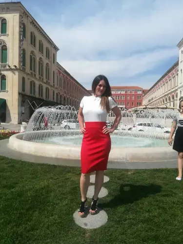 img 2 1695839240908.webp