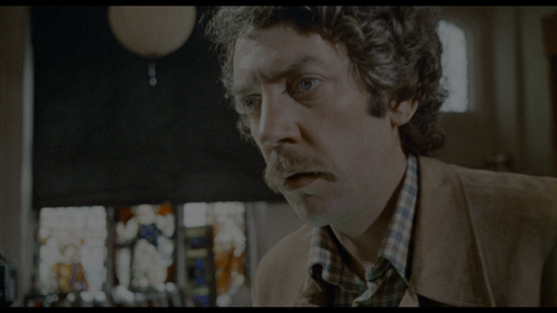 DONT LOOK NOW.00005.m2ts.scr1.png