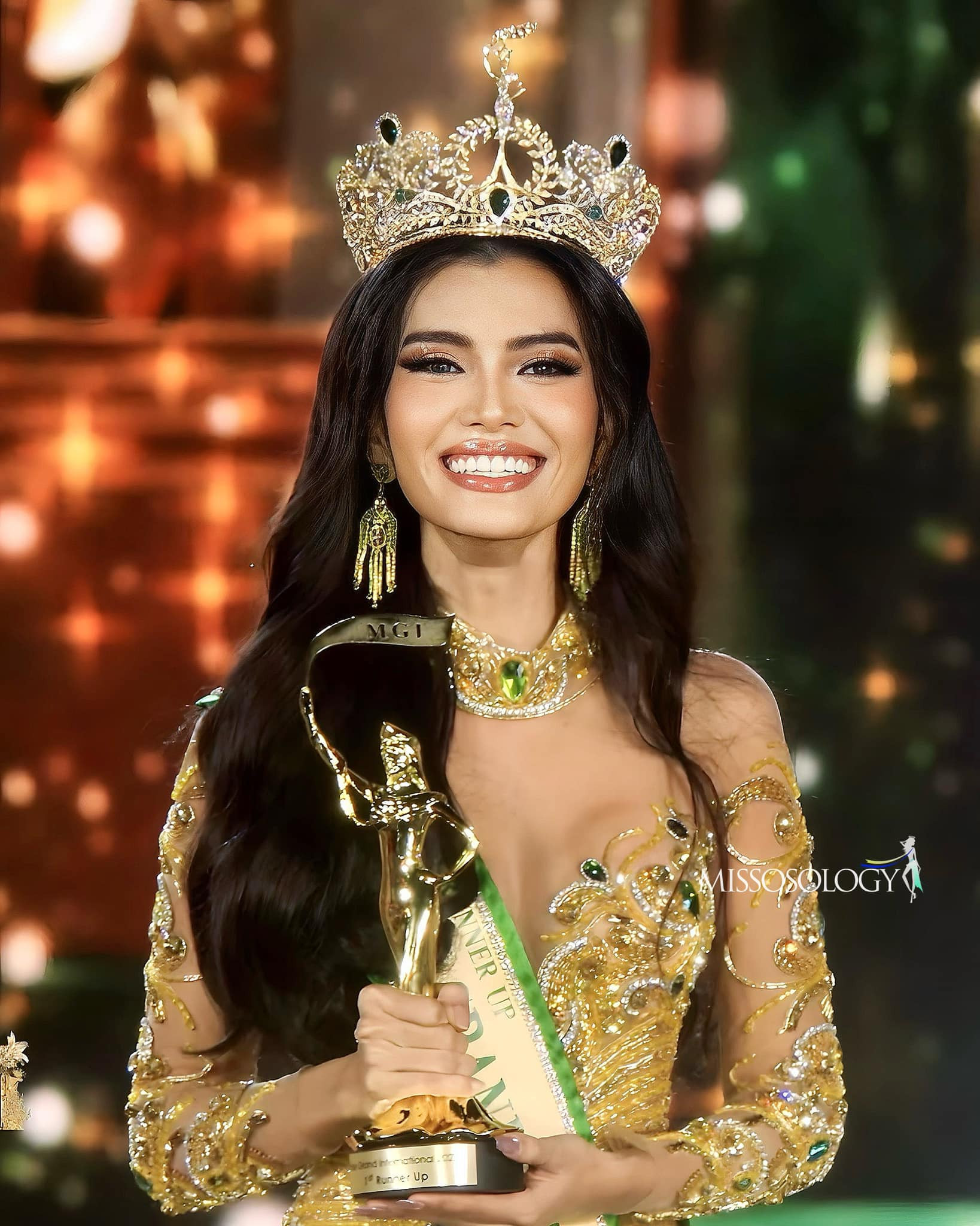 ......Perú gana el Miss Grand International 2023. JK6dNef