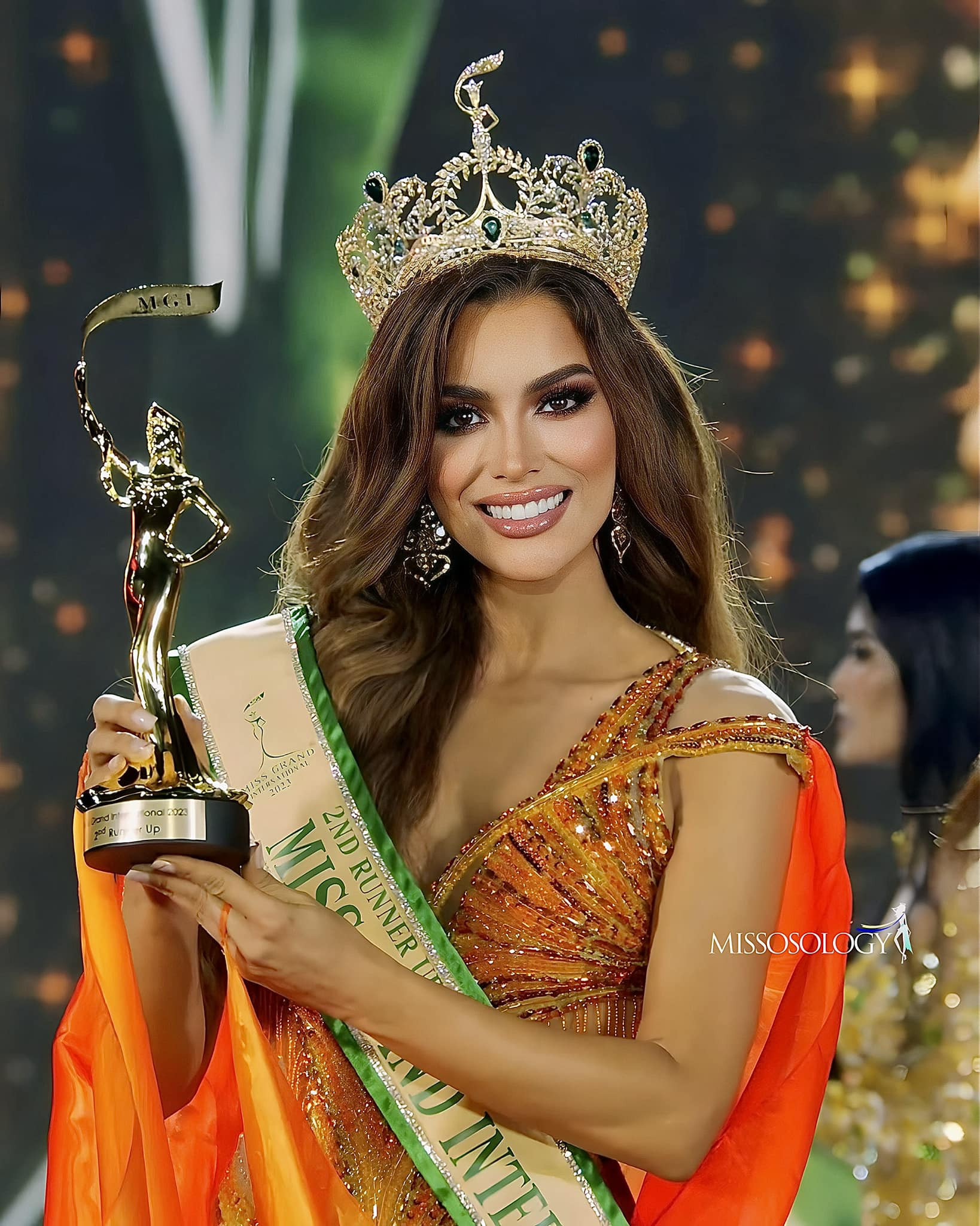 ......Perú gana el Miss Grand International 2023. JK6dUq7