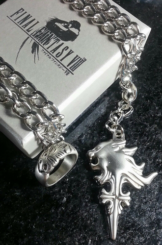 Squall Leonhart's Necklace & Ring (Final Fantasy VIII) (4).png