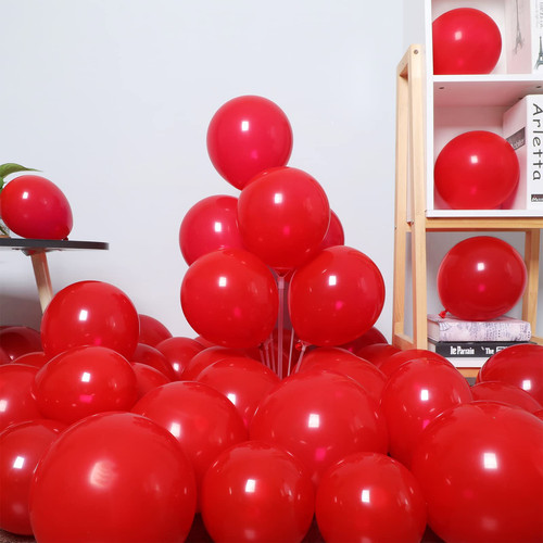 Red balloon 5.jpg
