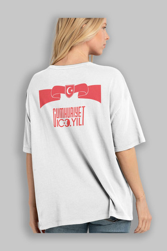 beyaz arka 2 kadin.jpg