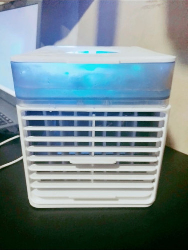 WxOyFZ2fu9wILsK.jpg