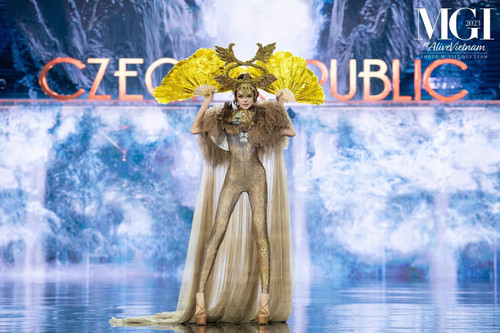 393806675 712875927542996 98606803286779320 n.jpg? nc cat=109&ccb=1 7& nc sid=5f2048& nc ohc=B3sbets.jpg