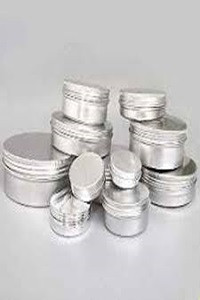 Cosmetic Packaging Manufacturers.jpg