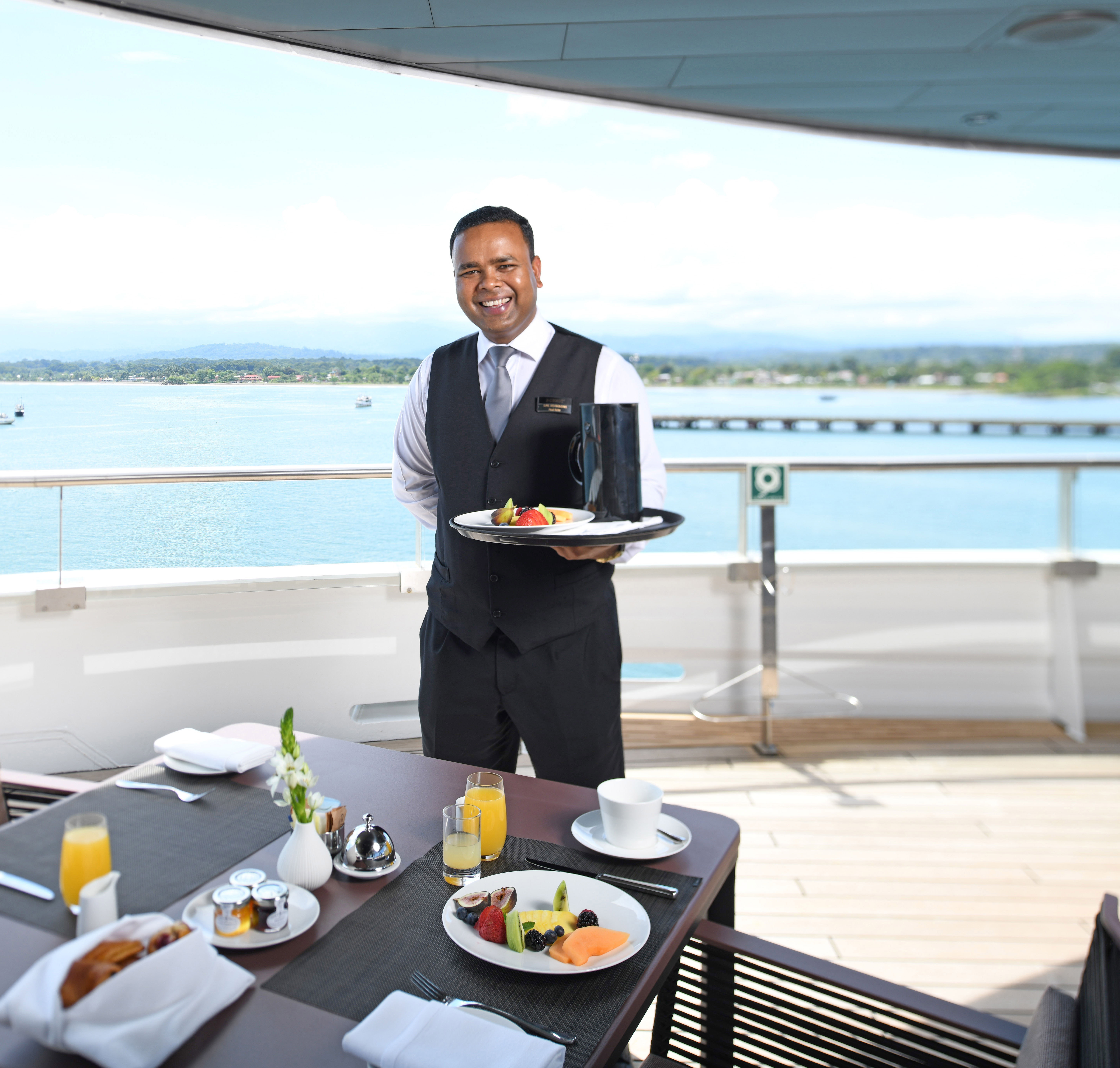 Scenic Eclipse Butler Breakfast 001