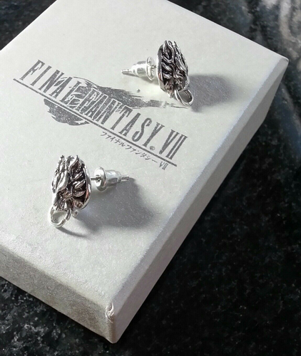 Cloud Strife's Earrings (Final Fantasy VII Advent Children) (2).png