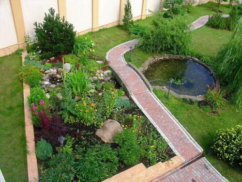 Mulch Mogul Landscaping LLC..jpg