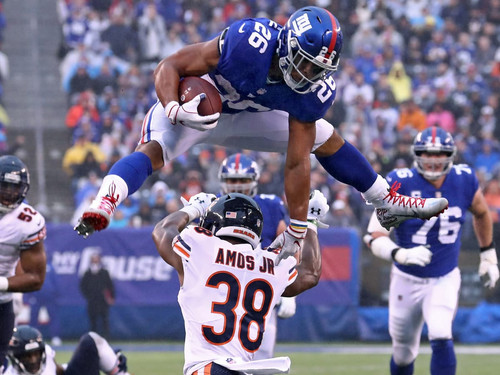 saquon barkley hurdlejpg.jpg