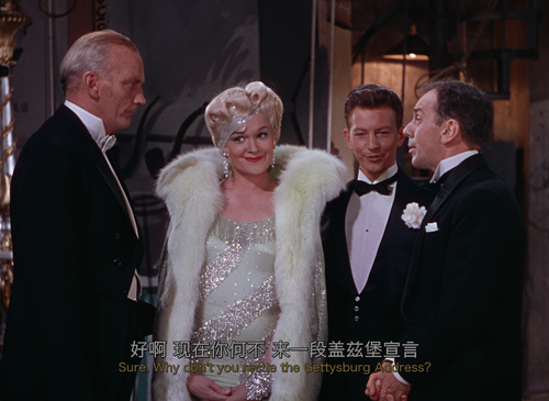 Singin'.in.the.Rain.1952.UHD.BluRay.2160p.10bit.HDR.3Audio.DTS HD.MA.5.1.x265 beAst.mkv 20231025 193.png