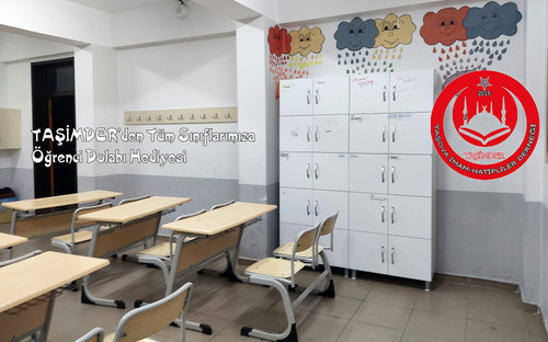 0 Manset tasimder den tum siniflarimiza ogrenci dolabi.jpg