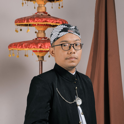 45 frame putih (5).jpg