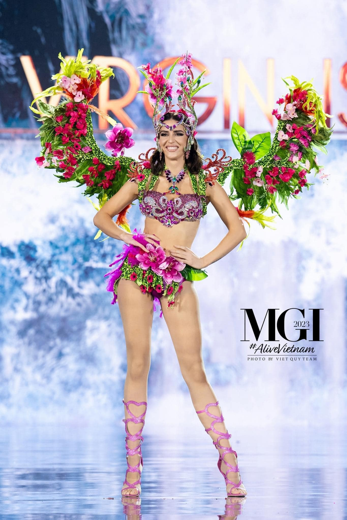 Miss - traje tipico de candidatas a miss grand international 2023. - Página 2 JKwkfNR