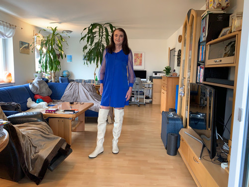 Ehenutte Gabriele Kleid.jpg