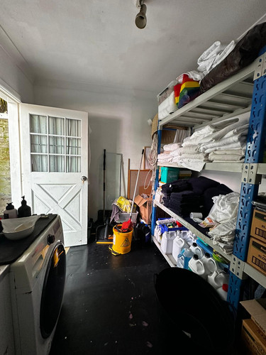 beach house outdoor storage 3.jpg
