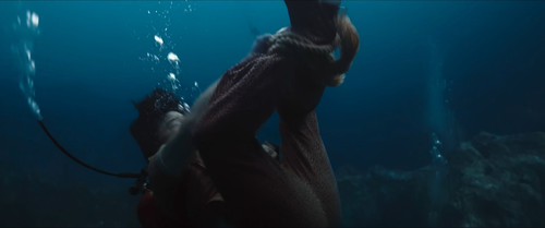 走私.Milsu.2023.2160p.WEB DL.DDP2.0.H265 HDSWEB.mkv 20240302 013233.141.png