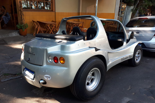 buggy Fibravan VIP 2012 perfil traseiro direito