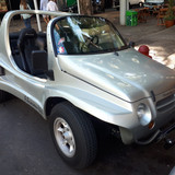 buggy Fibravan VIP 2012 perfil dianteiro direito