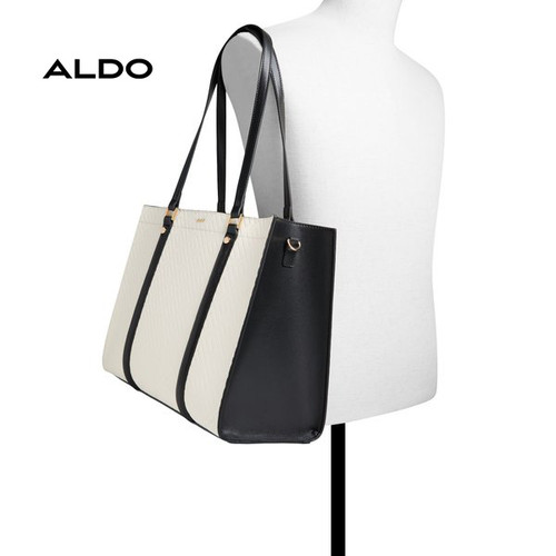 adalyn black 003 002 029 alt4 sq wt 600x600.jpg