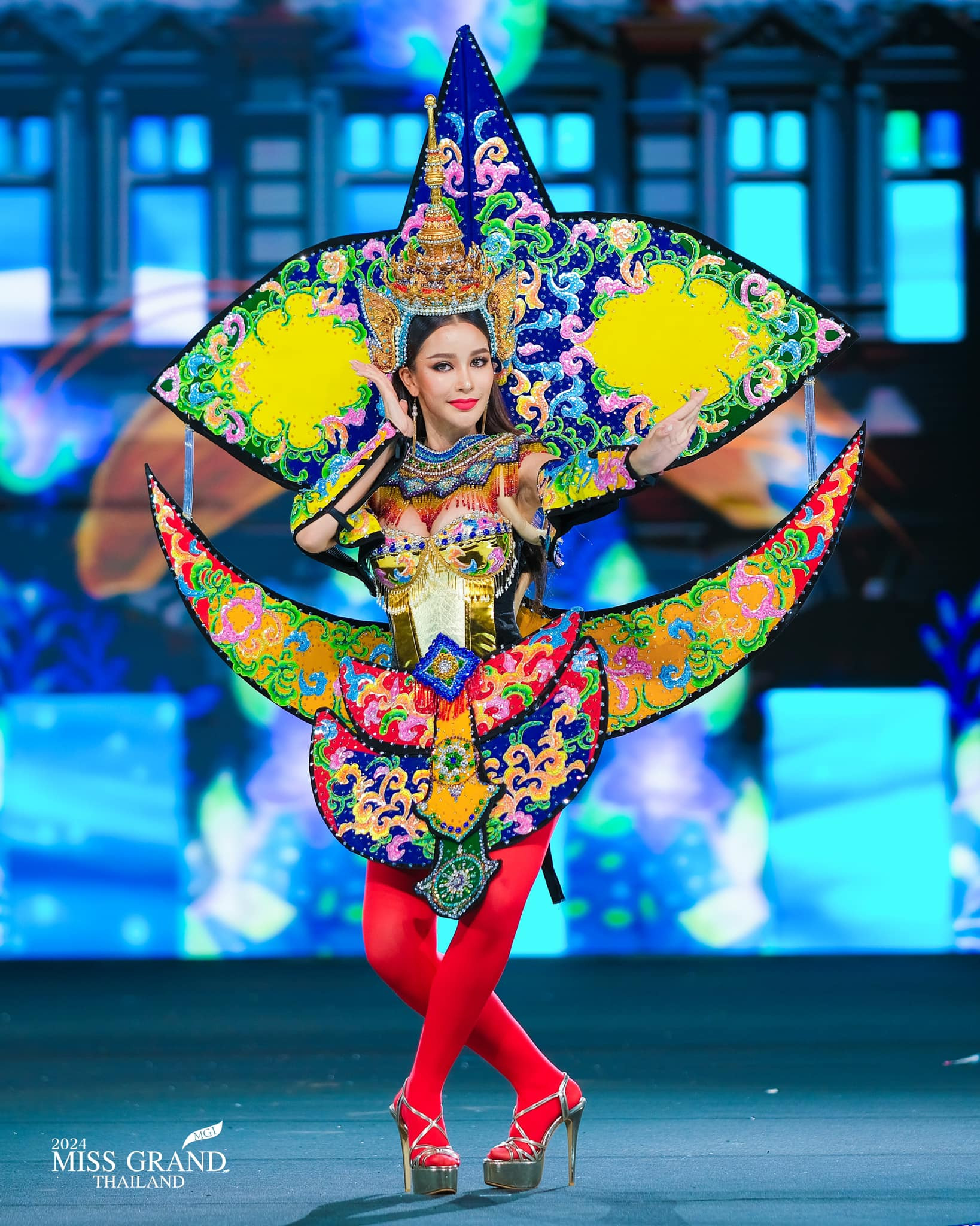 Miss - trajes tipicos de candidatas a miss grand thailand 2024. - Página 5 JNBORAF