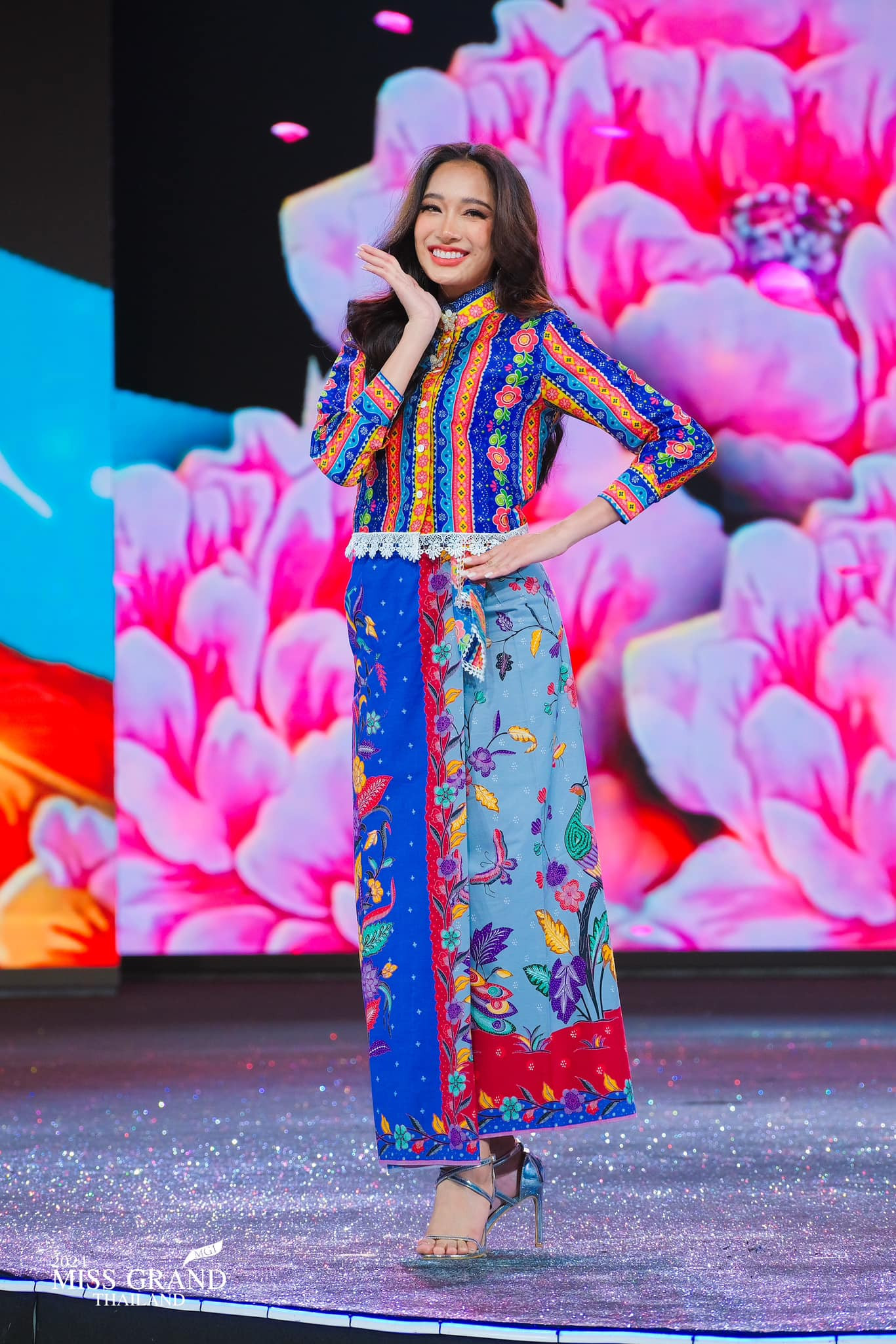 Miss - candidatas a miss grand thailand 2024. final: 6 abril. - Página 14 JNfpTf2