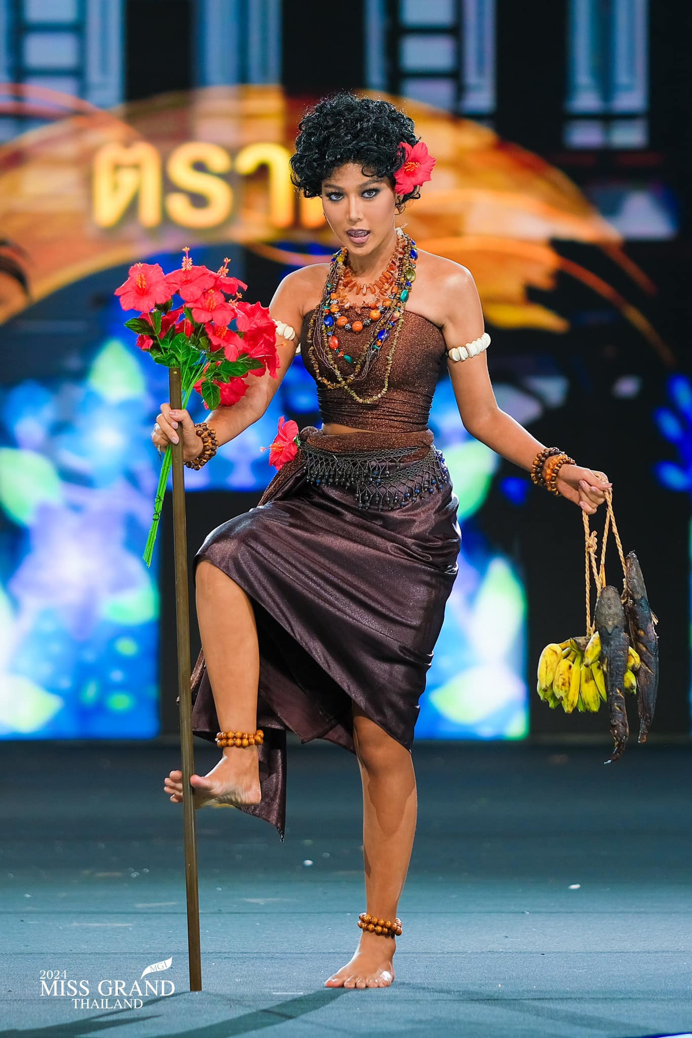 Miss - trajes tipicos de candidatas a miss grand thailand 2024. JNqvJ0Q