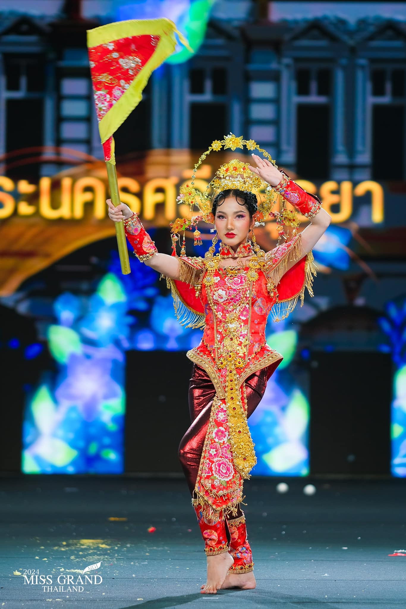 trajes tipicos de candidatas a miss grand thailand 2024. JNqvYIn