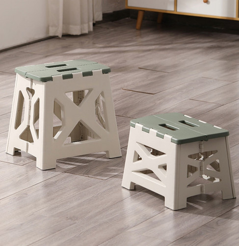 Folding chair LVD0 5.jpg