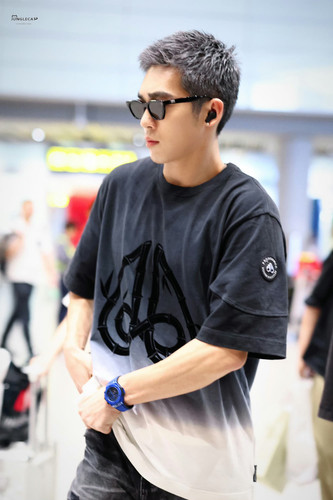 8393E4D5 868F 4126 BAE0 B84B8A4D6073.jpg