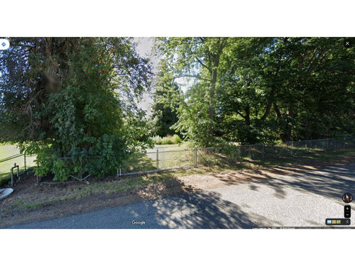 thirddriveway.farmdriveway.jpg