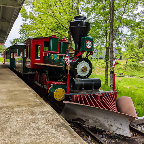 christmas holiday train ride.jpg