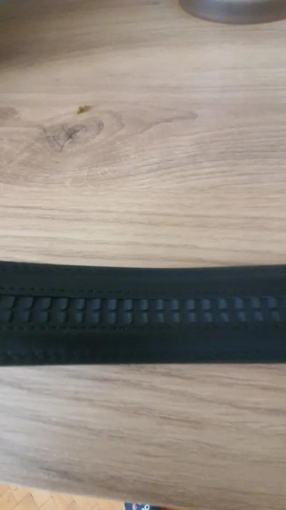XMY5AkR02NtIEau.jpg