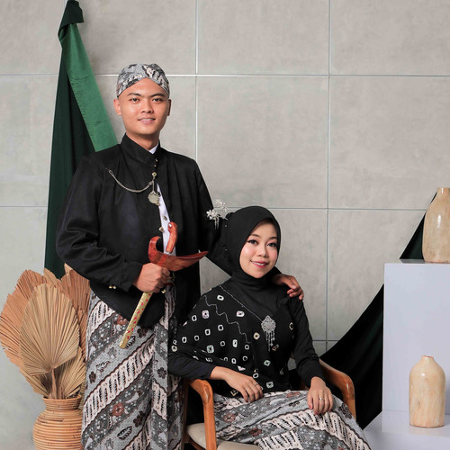 16rp hitam rhania prewedding (2).jpg