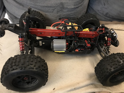 A6240871 946C 40E5 8F50 0169000221B6.jpg