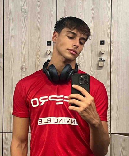 7968DE0B 705E 4FEF BB05 25F9C003C390.jpg