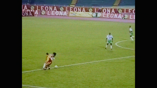Higuita.The.Way.of.the.Scorpion.2023.2160p.NF.WEB DL.DDP5.1.H.265 HHWEB.mkv.scr1.png
