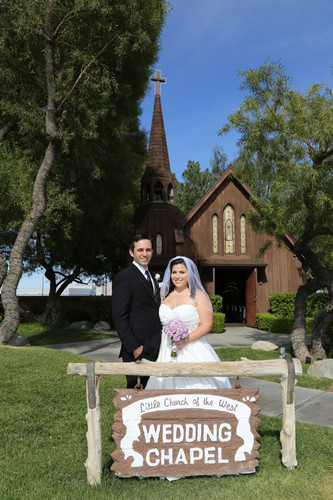 Las Vegas Wedding Chapels.jpg