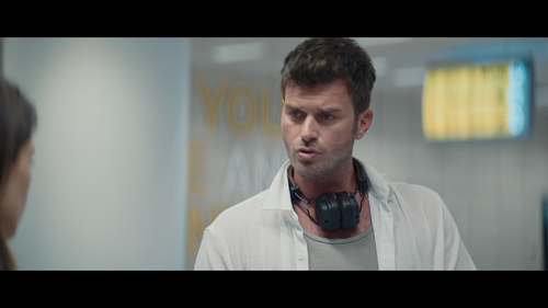Last.Call.for.Istanbul.2023.2160p.NF.WEB DL.DDP5.1.H.265 HHWEB.mkv.scr1.png