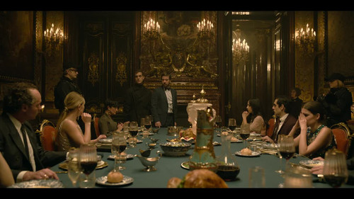 Berlin.S01E01.The.Energy.of.Love.720p.NF.WEB DL.DDP5.1.Atmos.H.264 QuaSO 002.jpg