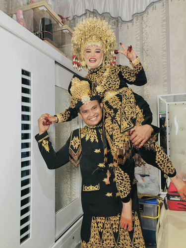 5645DFE8 ABD1 4708 93D6 A154499854C3.jpg