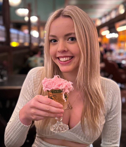 Ellashake.jpg