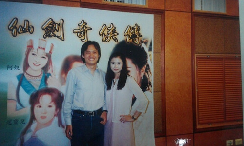 何美钿.jpg