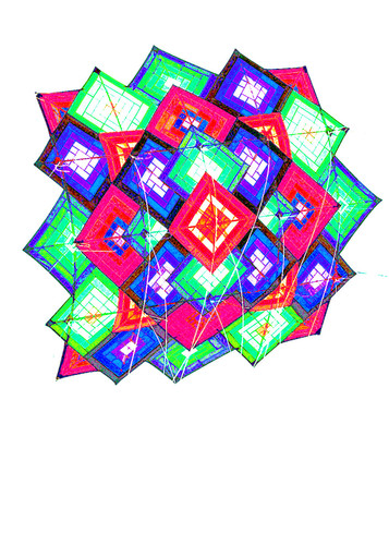 multi diamond kite bright 3!!
