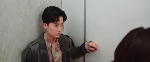 [步步倾心].Loving.Step.by.Step.S01E01.2024.2160p.WEB DL.H265.DDP2.0 OurTV.0002.webp