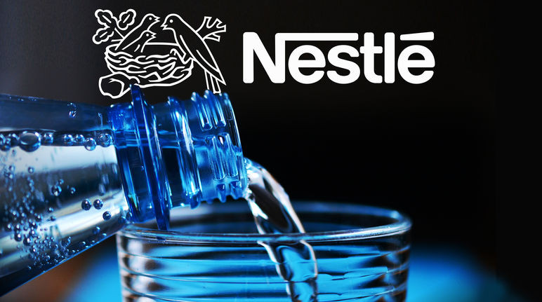 Perchè Nestlé deve distruggere 40 milioni di bottiglie?