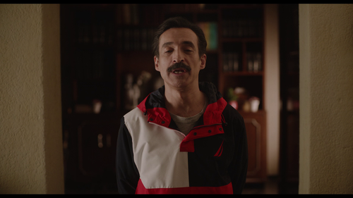 Stolen.Vacation.2023.1080p.NF.WEB DL.DDP5.1.H.264 QuaSO 003.png